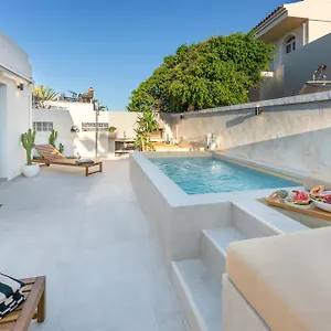  Apartment Urban Chill Private Pool By Holidays Spain