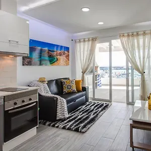  Apartment El Galeon Spain